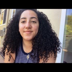 Meet the posher, Angela!